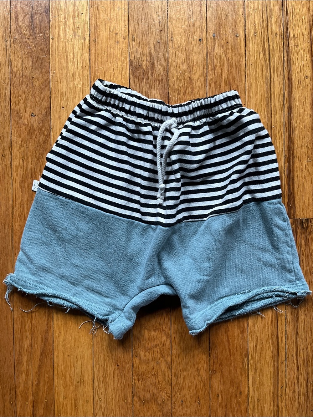 Childhoods Clothing mixed striped Boy Shorts 8/9